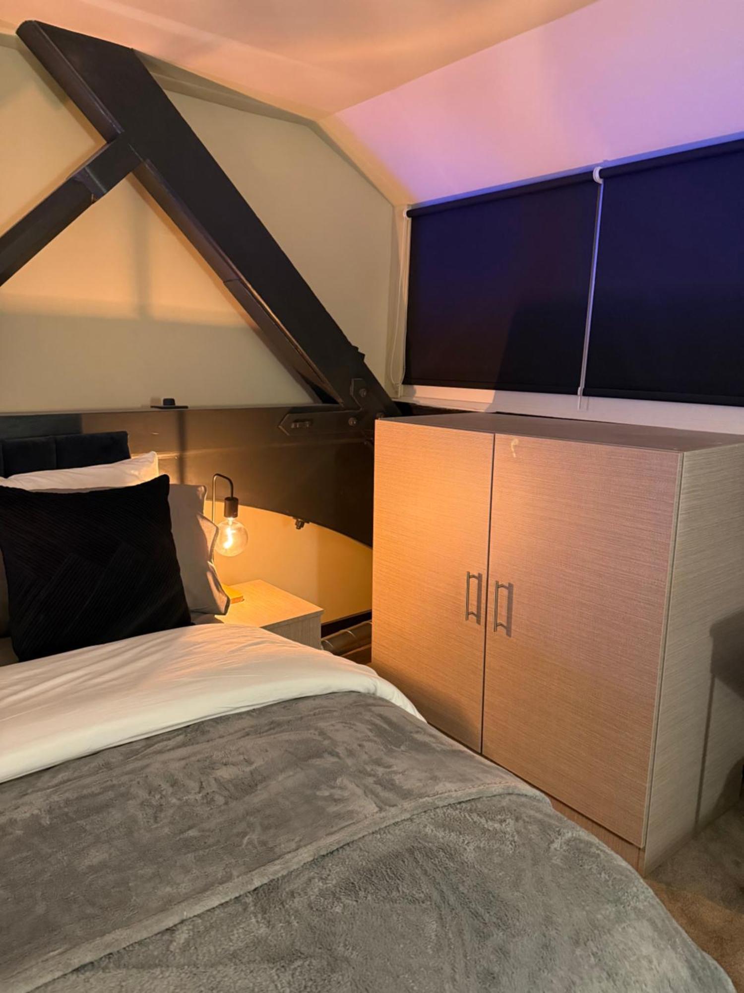 Cosy Mezzanine Apartment Leeds City Centre Exterior foto